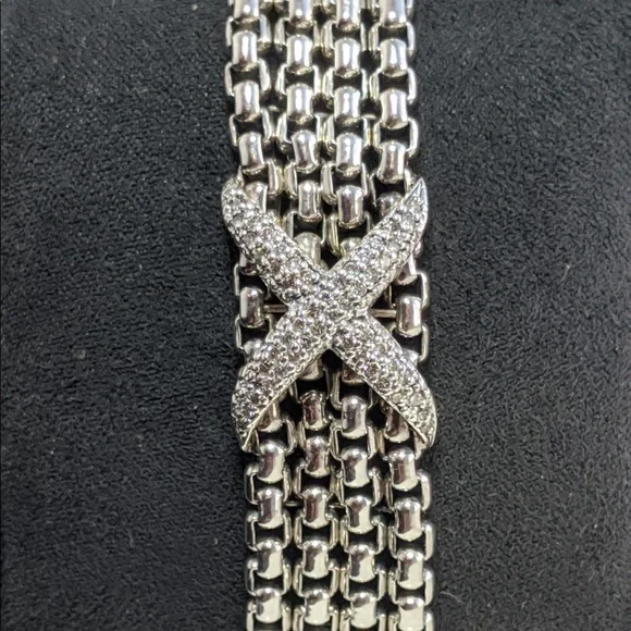 "SOLD"David Yurman Diamond X Bracelet - Picture 6 of 8